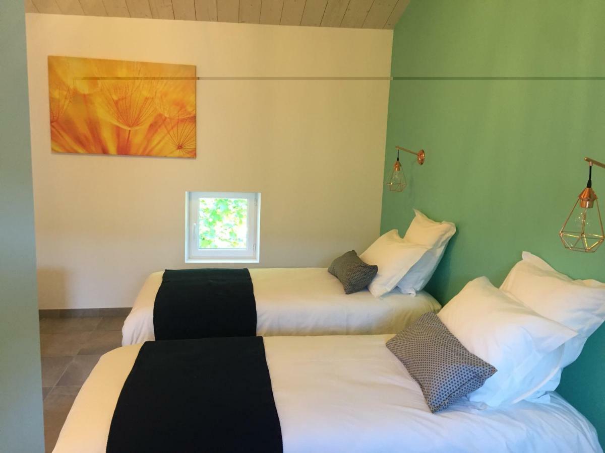 Bed and Breakfast Domaine Forvent Saint-Julien-de-Peyrolas Экстерьер фото